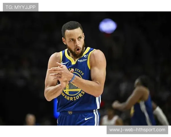 勇士核心突破制造罚球并拉开分差