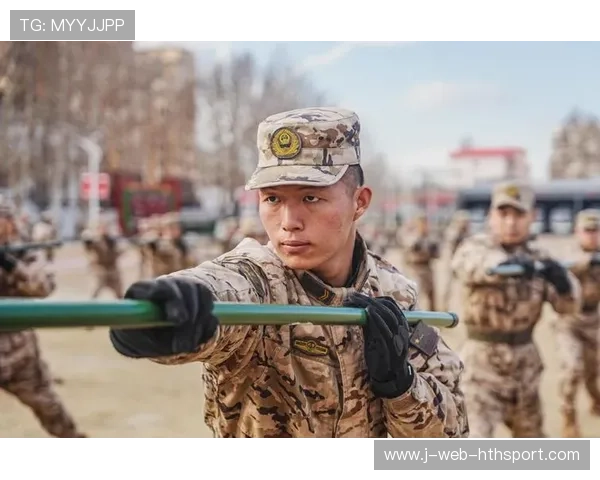 尤文弗拉霍维奇背身护球回身爆射攻入制胜进球：瞬间技艺与热血的永恒记忆